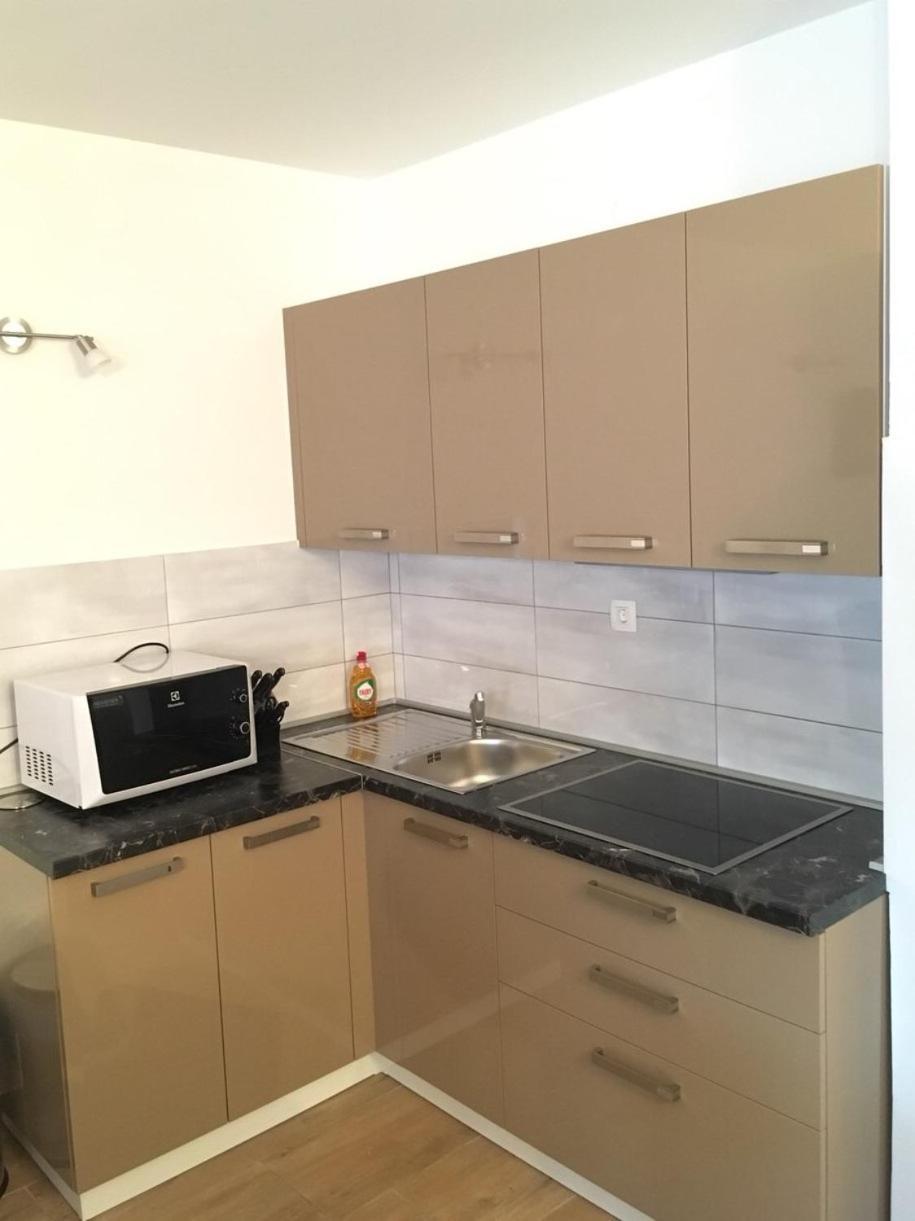 Apartments Dupin Башка Екстер'єр фото