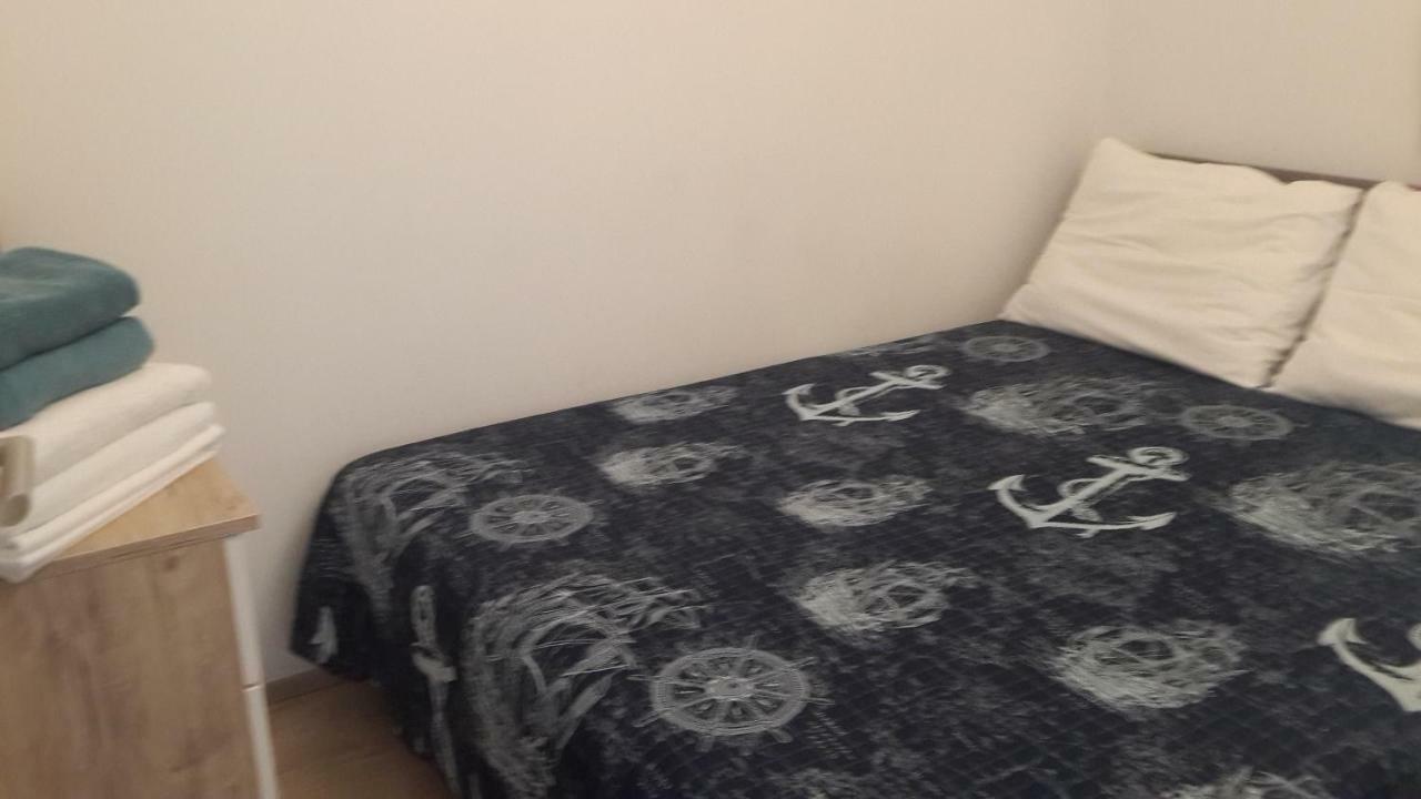 Apartments Dupin Башка Екстер'єр фото