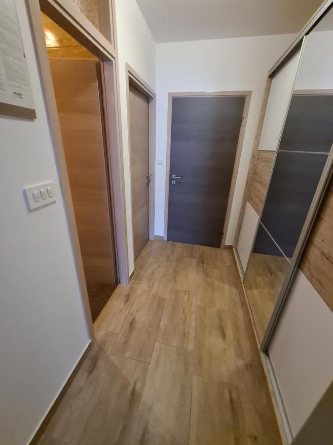 Apartments Dupin Башка Екстер'єр фото