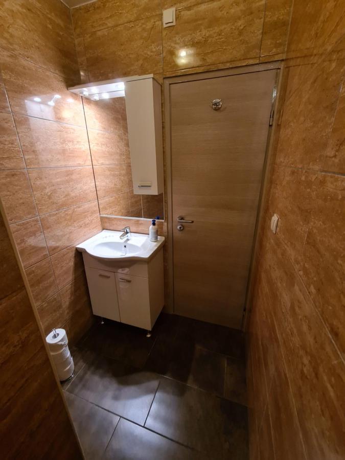 Apartments Dupin Башка Екстер'єр фото