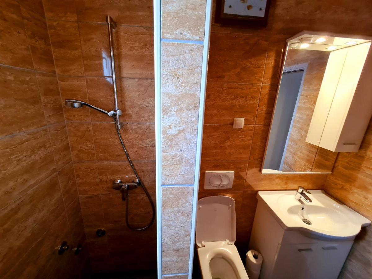 Apartments Dupin Башка Екстер'єр фото