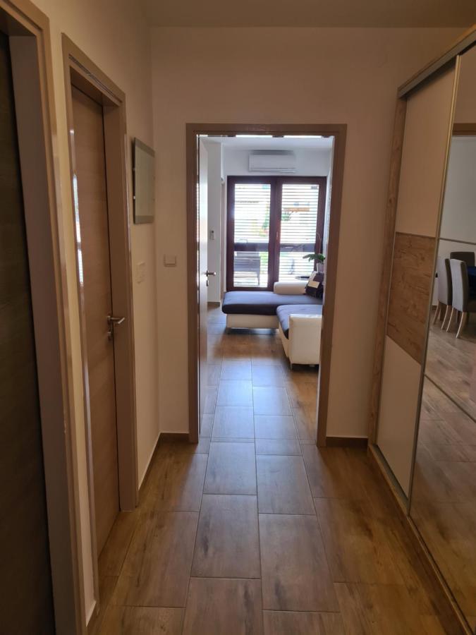 Apartments Dupin Башка Екстер'єр фото